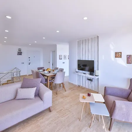 Villa Soft 8