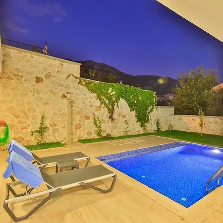 Villa Soft 8