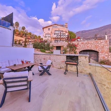 Villa Soft 8